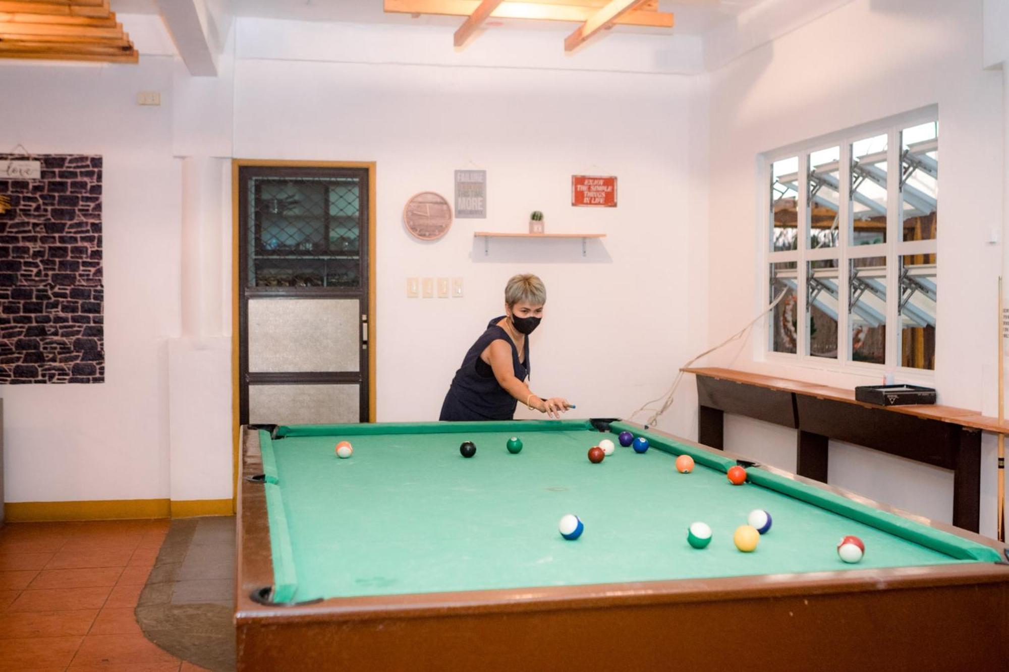 Cris Del Mar Resort Bolinao Екстер'єр фото