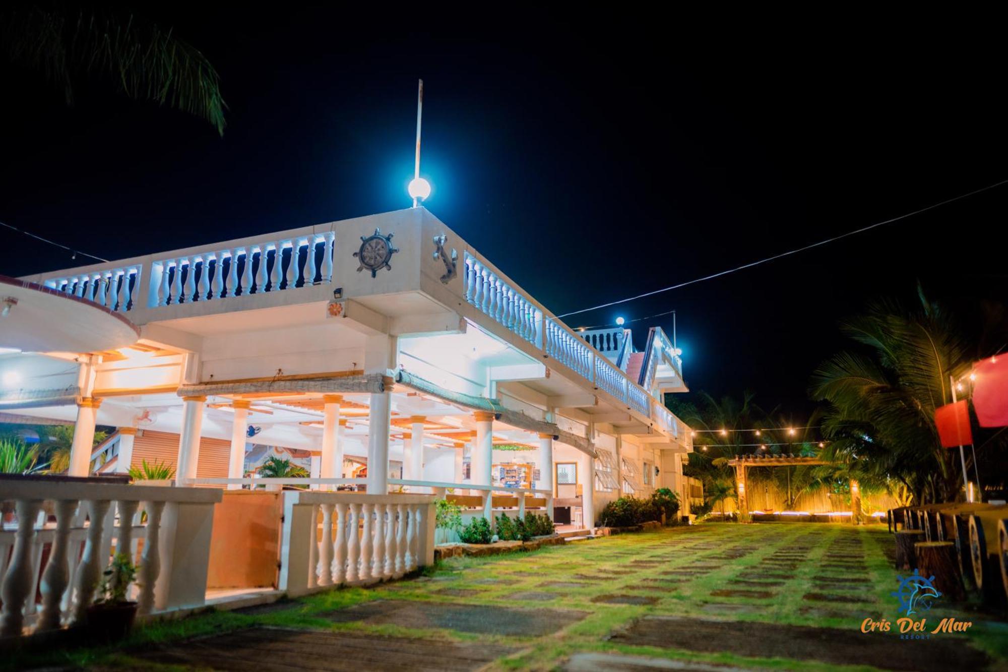 Cris Del Mar Resort Bolinao Екстер'єр фото