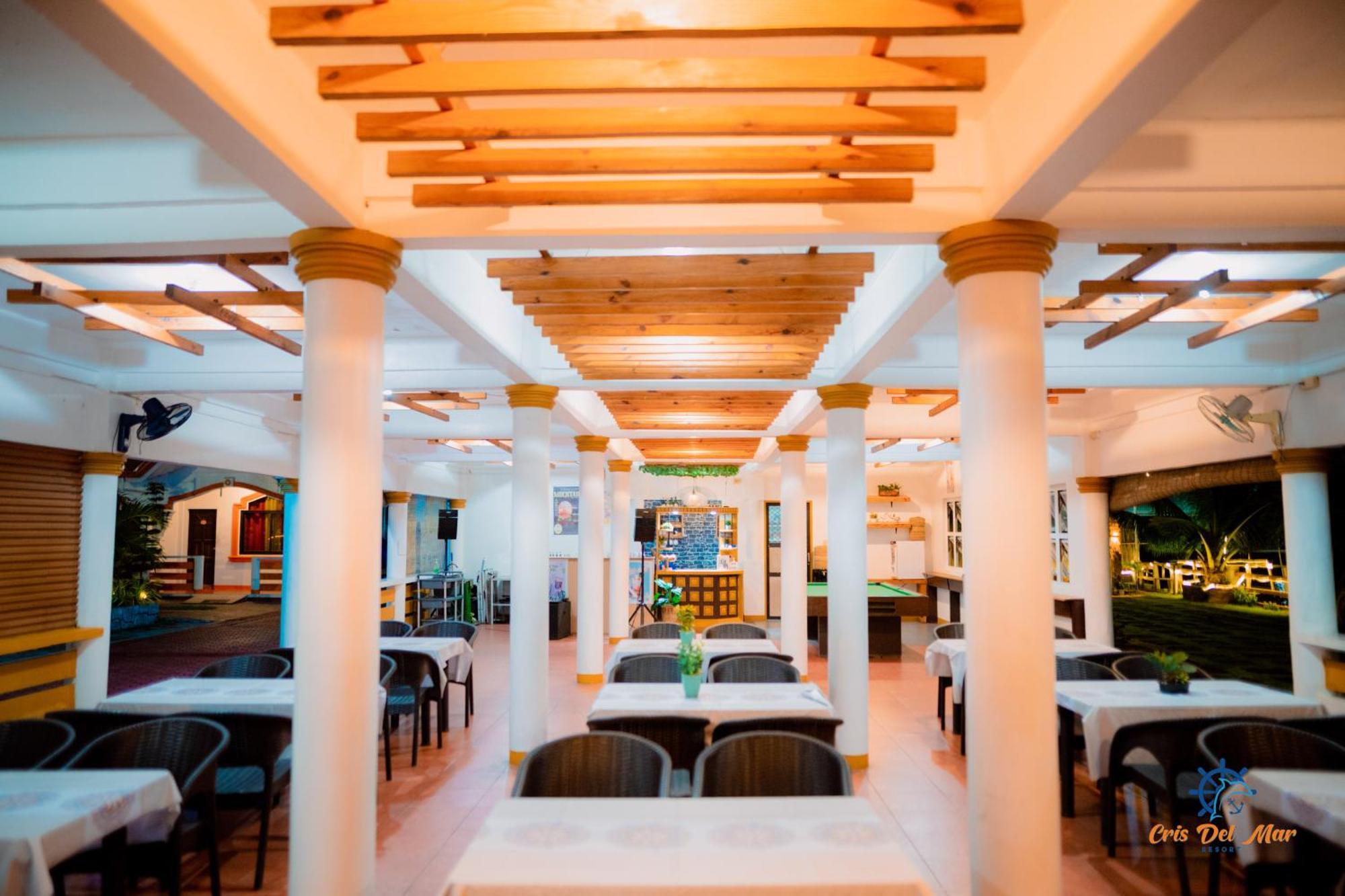 Cris Del Mar Resort Bolinao Екстер'єр фото